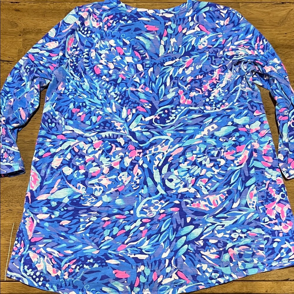 Lilly Pulitzer Blue and Pink Long Sleeve Top - Picture 3 of 5
